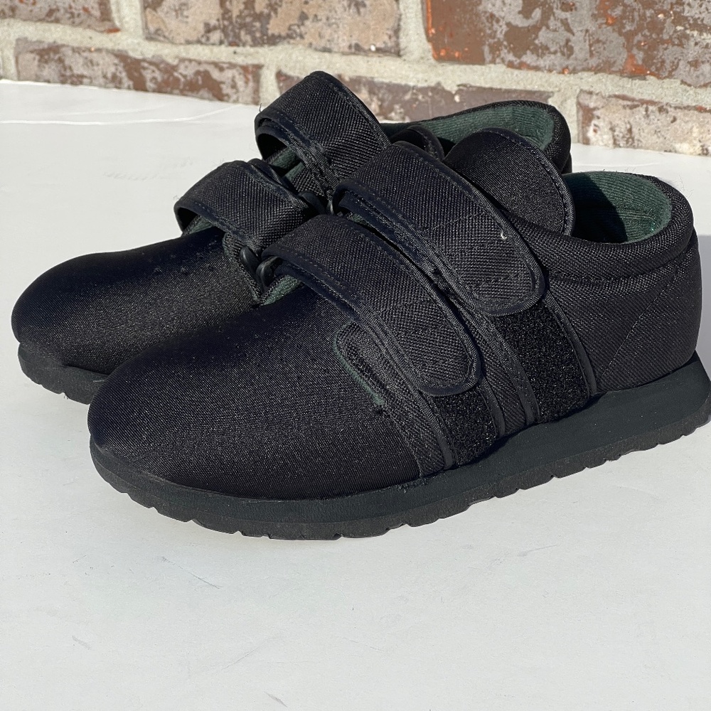 Pedors Classic Stretch Unisex Shoes Black MX 600 Sz Mens 6 EE Women's 8 EE